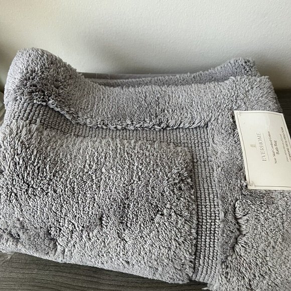 Everhome™ Cotton 24" x 60" Bath Rug in Sleet $60 - Picture 3 of 3